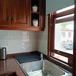 La Perla, *