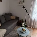 La Perla, Apartment