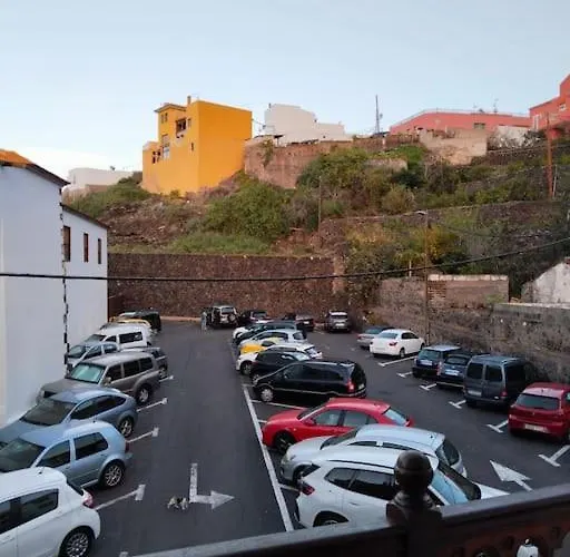 아파트 La Perla, *