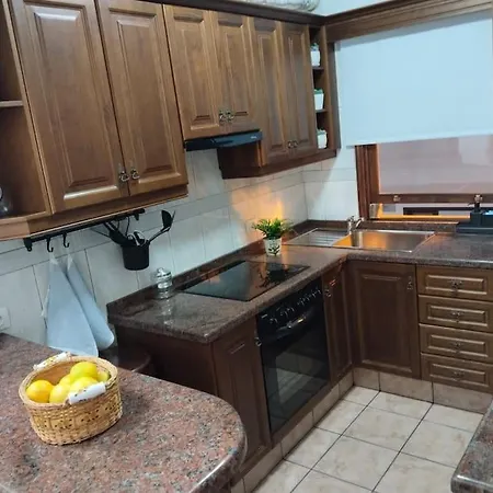 La Perla, *